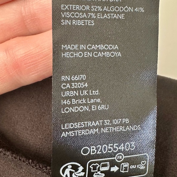 Maeve Embroidered Micro Shorts - Size 2 (US) - Picture 10 of 11